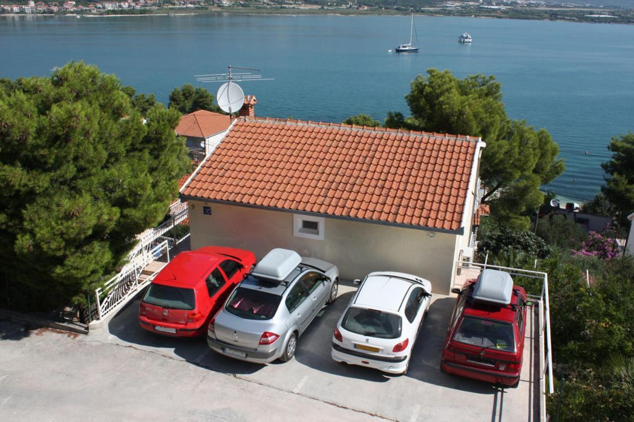 Antonio Apartments Трогир Экстерьер фото